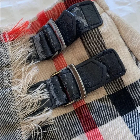 Burberry kids 12m skirt - Picture 2 of 4